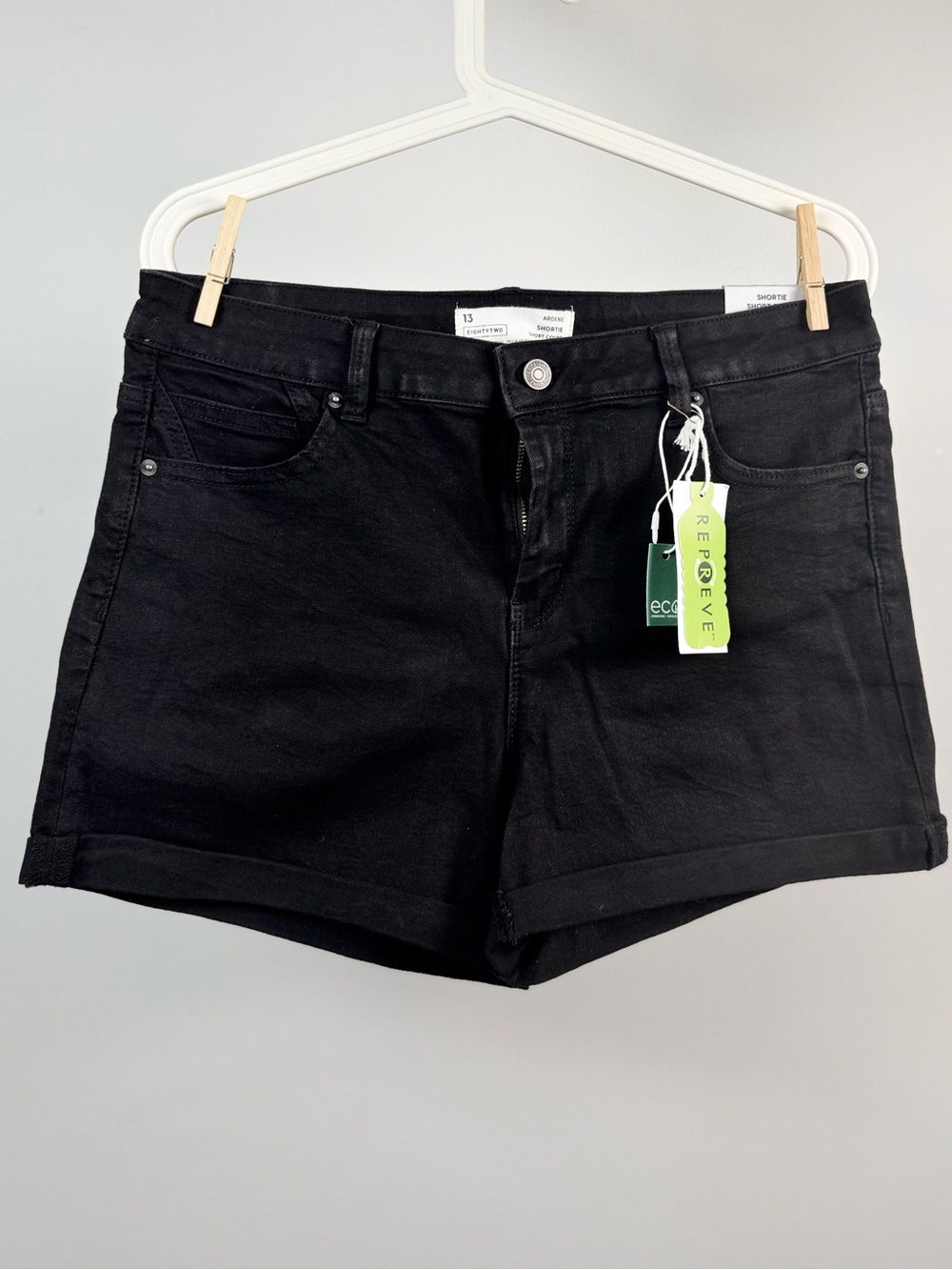 NWT Ardene EightyTwo Black Denim Shorts – Size 13